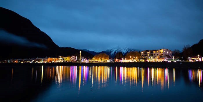  During Lights by the Lake in Harrison Hot Springs you'll see one kilometre of the waterfront glow with festive lights. Photo: 