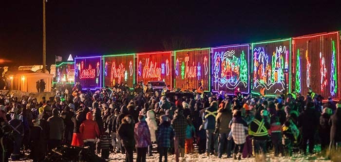  Decked out in glowing lights, the CP Holiday Train will once again journey across Canada collecting food and raising funds for food banks across North America. Photo: CP Holiday Train