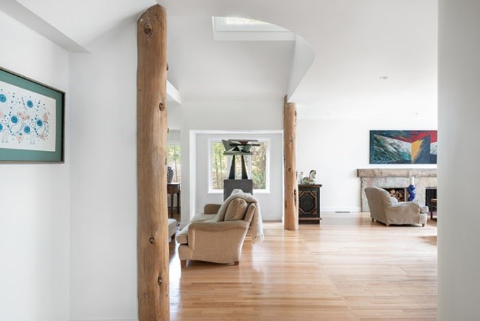 Tommy Chong's upscale joint in West 鶹ýӳis on the market for $7 million. Photo: Supplied