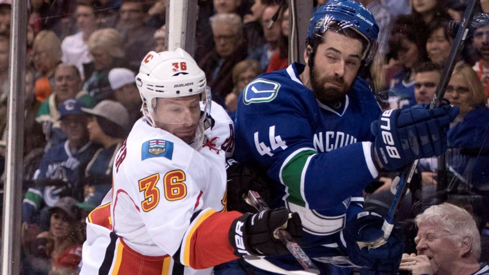 Erik Gudbranson gets smushed