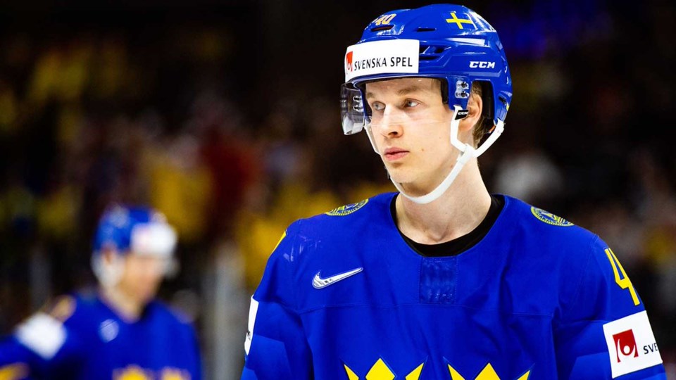 Elias Pettersson Team Sweden World Hockey Championships