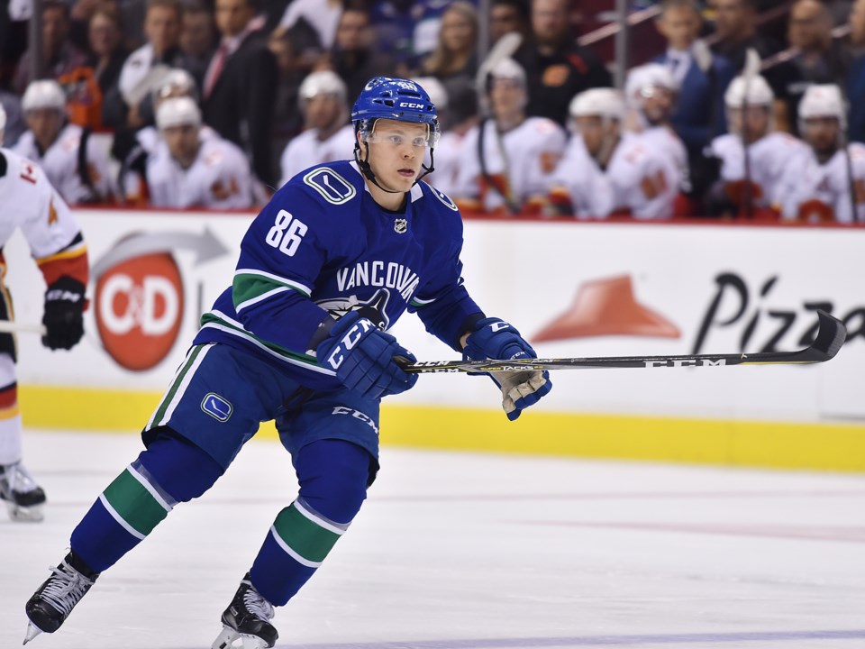 Petrus Palmu playing for the Vancouver Canucks during the 2018 preseason.