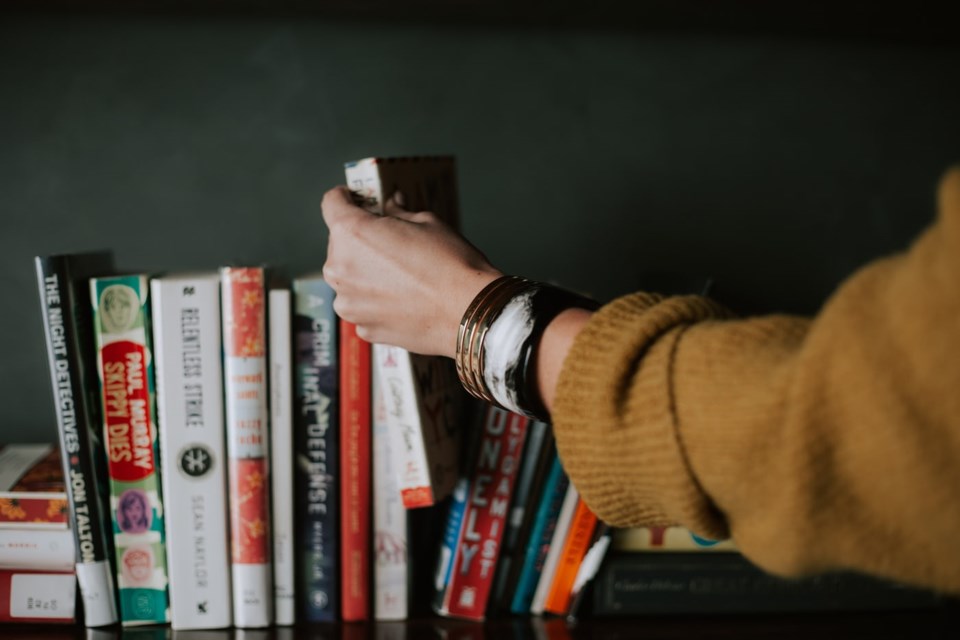 reading book shelf 