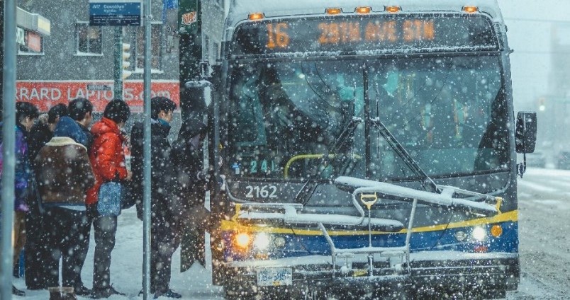 transit-snow-bus