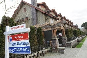 Canada's real estate sector expected to rebound with economy in 2022