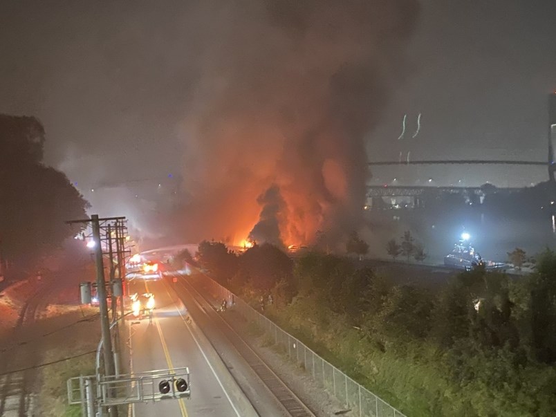 westminster-pier-park-fire