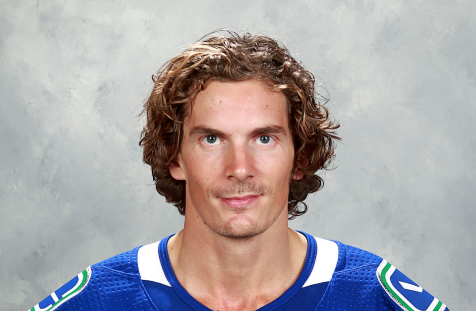 4,387 Loui Eriksson Photos & High Res Pictures - Getty Images