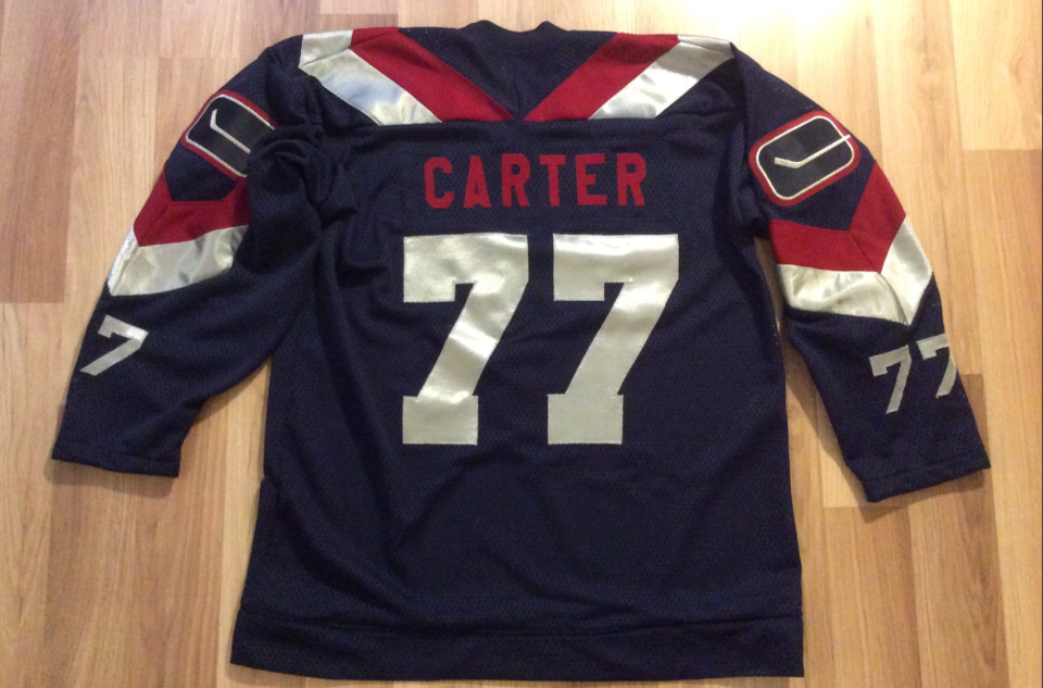 Custom-designed Anson Carter jersey. photo: Wafflebored