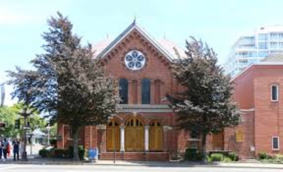 congregation-emmanu-el-synagogue