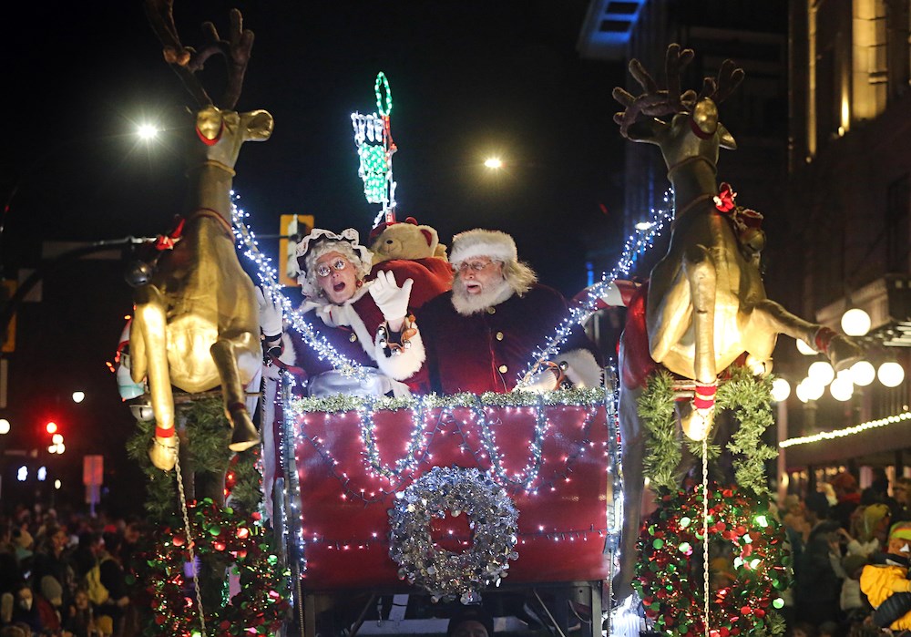 Thousands celebrate the holiday season with Santa parade Victoria Times Colonist