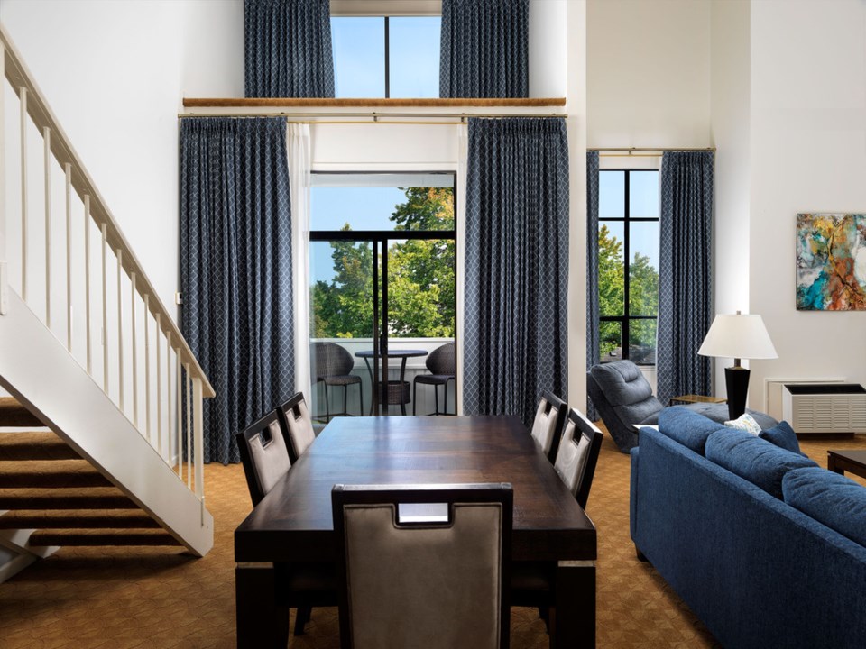 huntington-hotel-suites-grand-dorset-suite