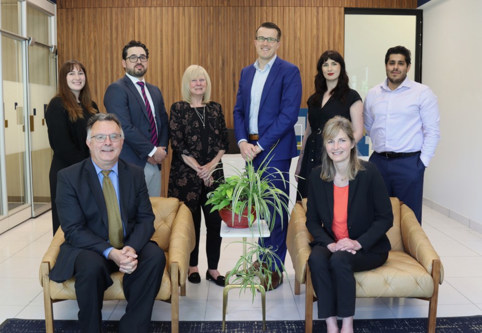 island-savings-team-photo