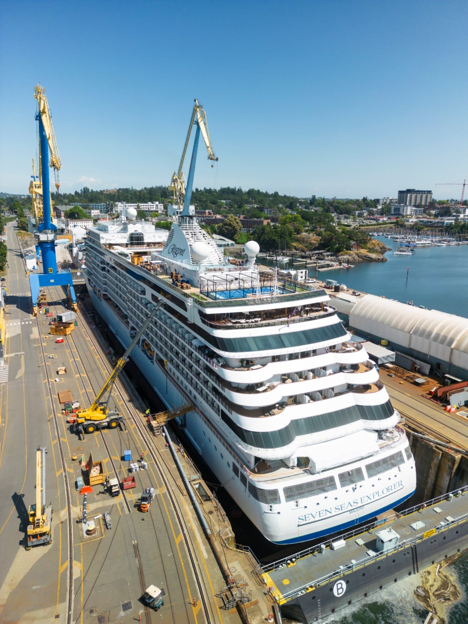 seaspan-victoria-shipyards-3