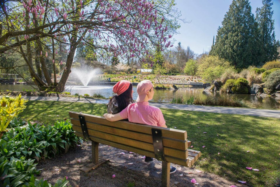 VanDusen Botanical Garden features a 55-acre outdoor oasis with over 7,500 plant species.