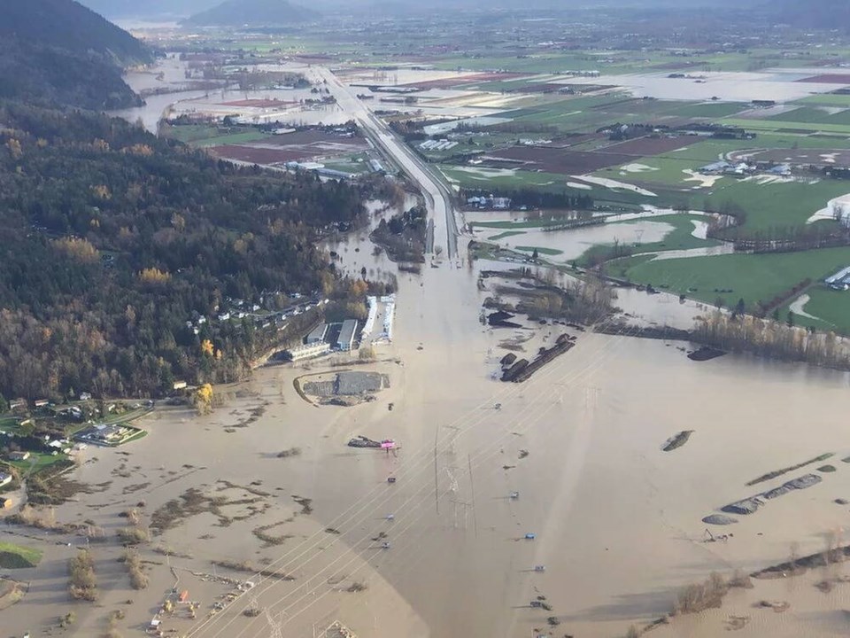 web1_abbotsford-flooding