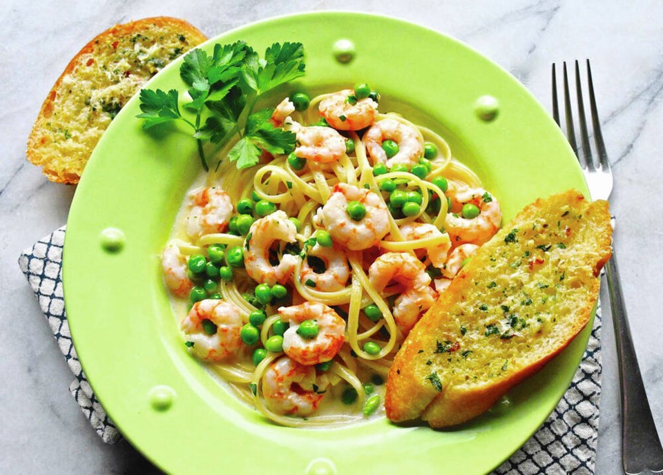 web1_thumbnail_linguini-alfredo-with-shrimp-and-peas-for-two