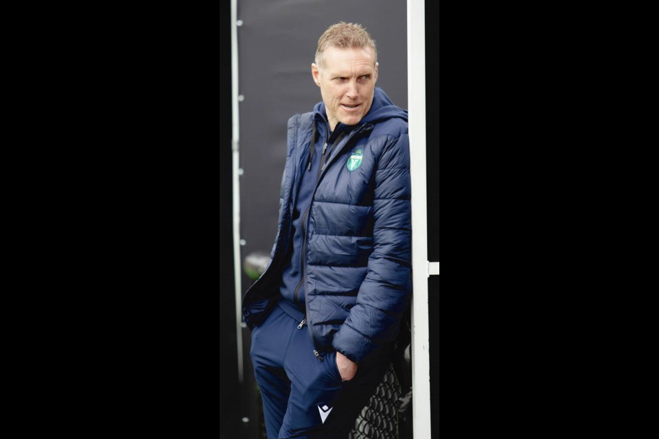 Martin Nash follows brother Steve as pro sports head coach - Victoria Times  Colonist