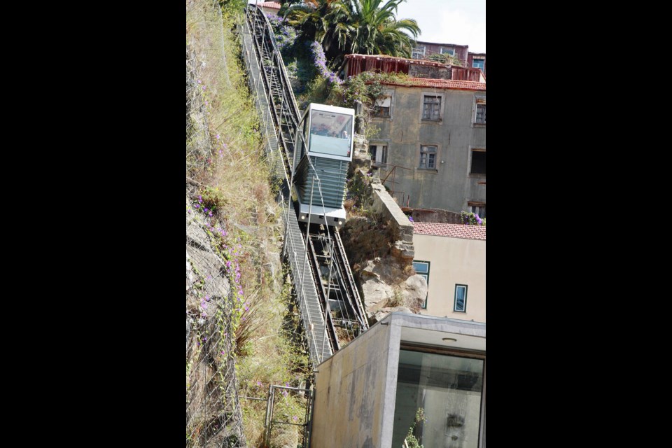 Funicular dos Guindais in Porto, Portugal, is an example of a hillside elevator. FERNANDO VIA WIKIMEDIA COMMONS 