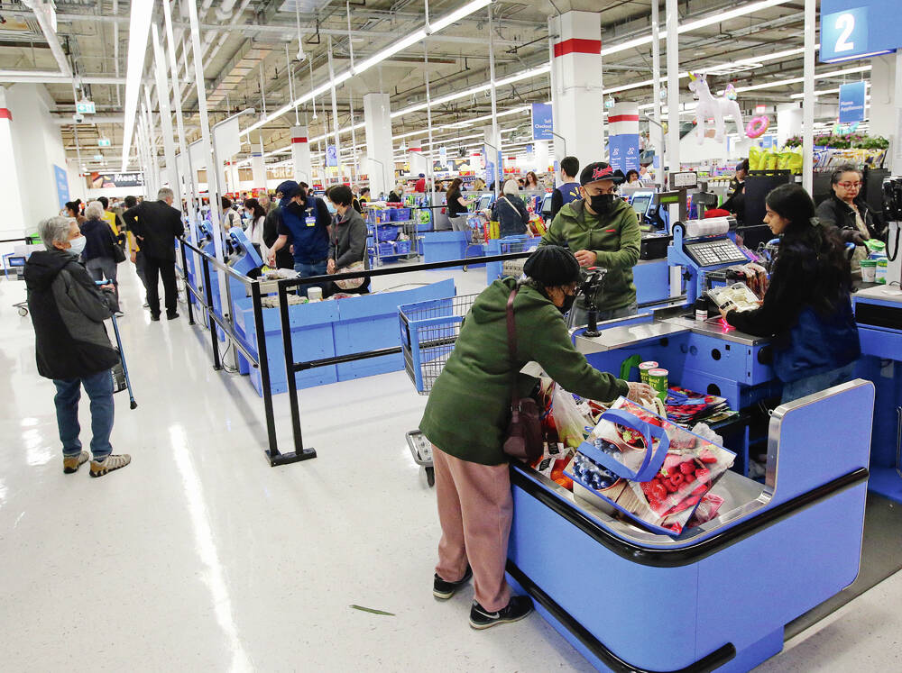 Walmart Supercenter two floors escalator, Stock Video