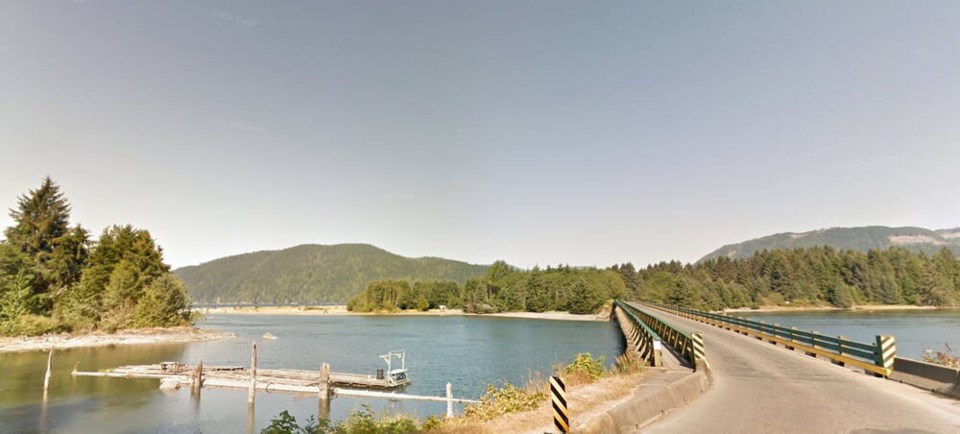 web1_san-juan-river-bridge