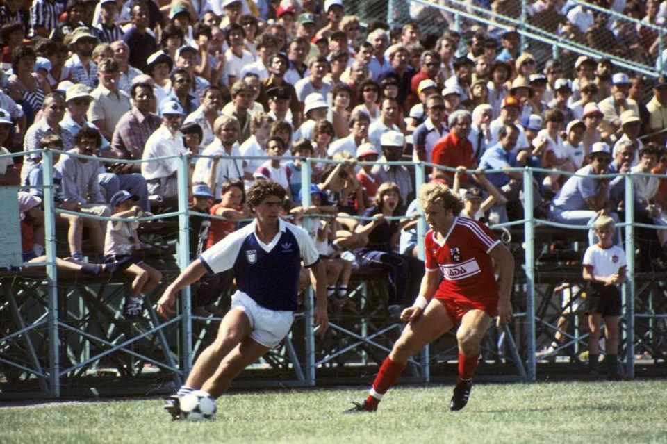 canada 1986 world cup jersey