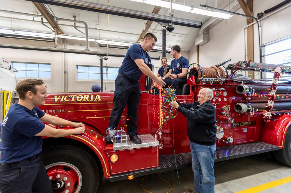 Santa Claus Parade today in downtown Victoria, starts at Belleville and Government at 5 p.m