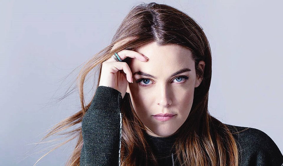 web1_riley-keough