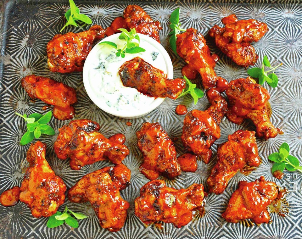 web1_thumbnail_barbecued-buffalo-style-wings