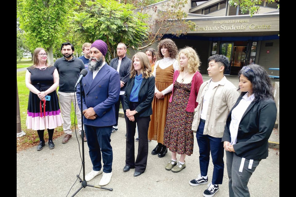 Federal NDP Leader Jagmeet Singh and Victoria NDP MLA Laurel Collins with UVic students on Wednesday. TIMES COLONIST  