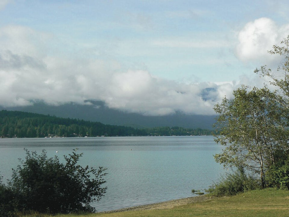 web1_morning_at_sproat_lake_provincial_park