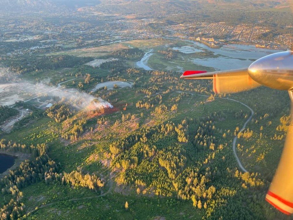 web1_wildfire-near-port-alberni