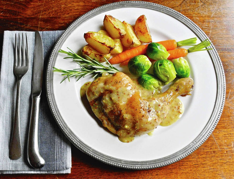 web1_chicken-confit-with-mustard-sauce-and-roasted-potatoes