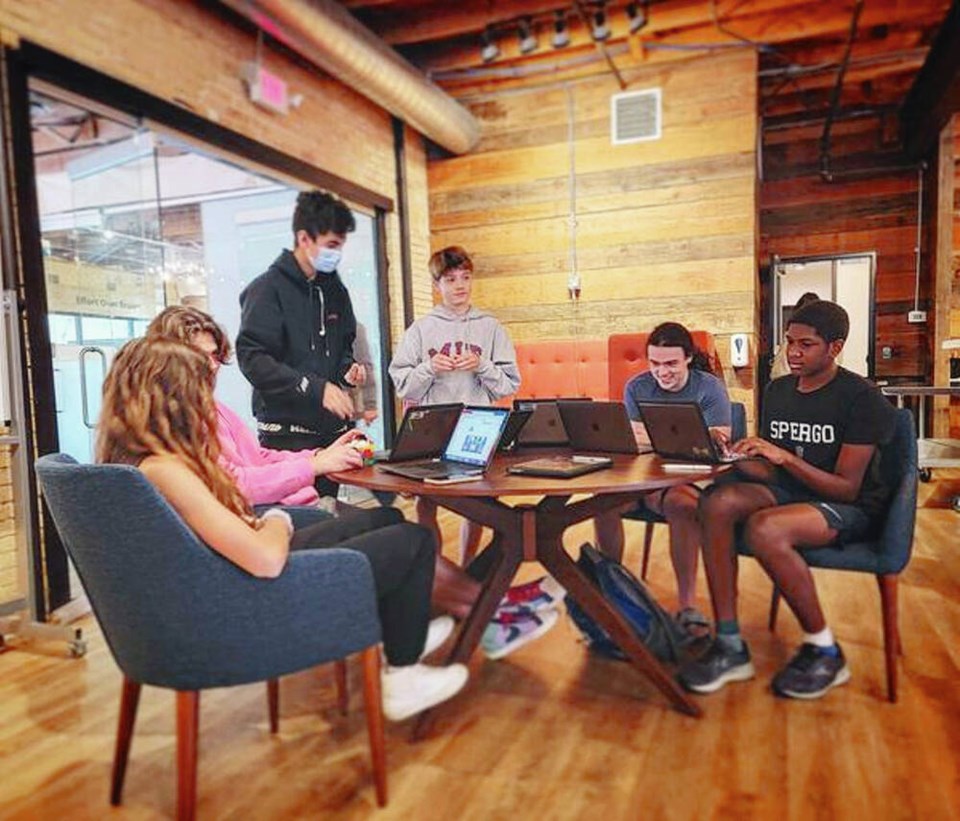 web1_alpha-school-austin-facebook--2-