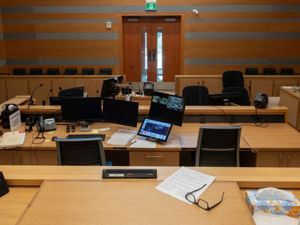 web1_courtroom