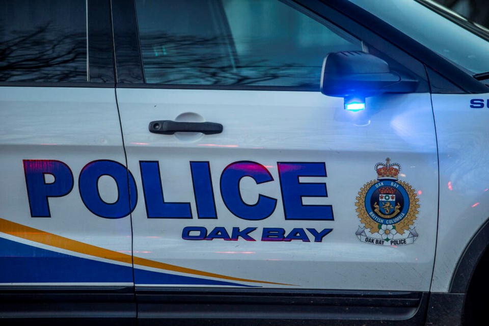 web1_040102024-vtc-news-oakbaypolice