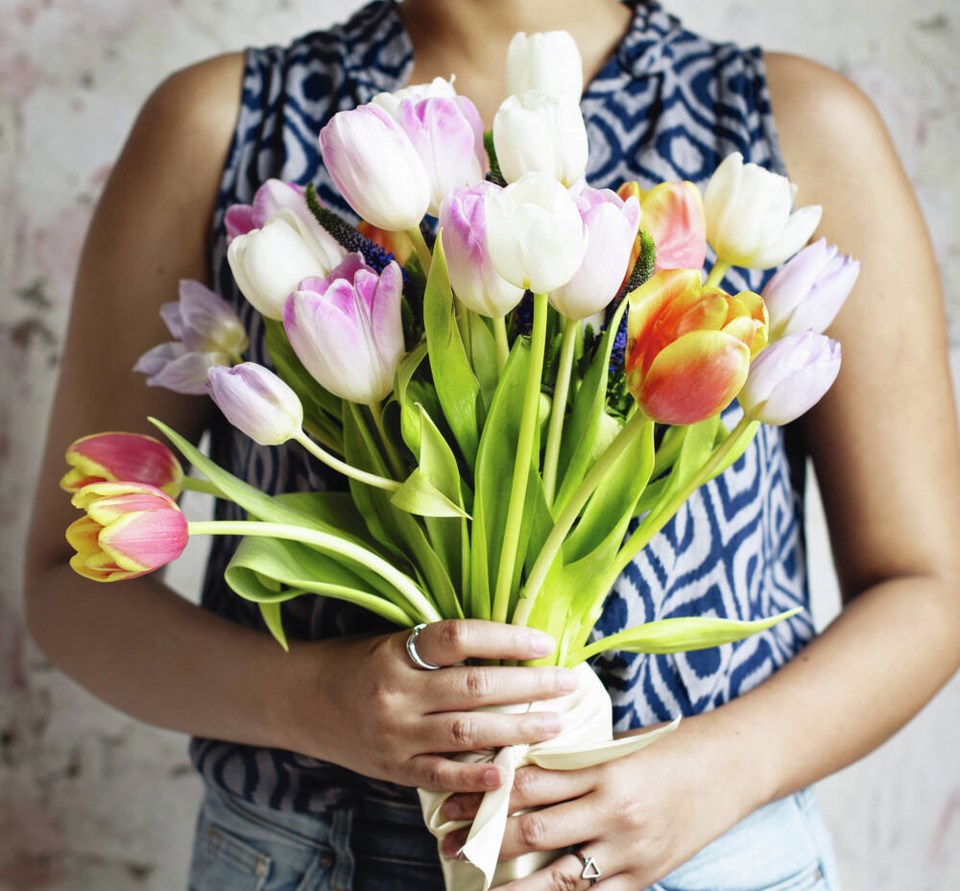 web1_stockvault-girl-with-flowers236345
