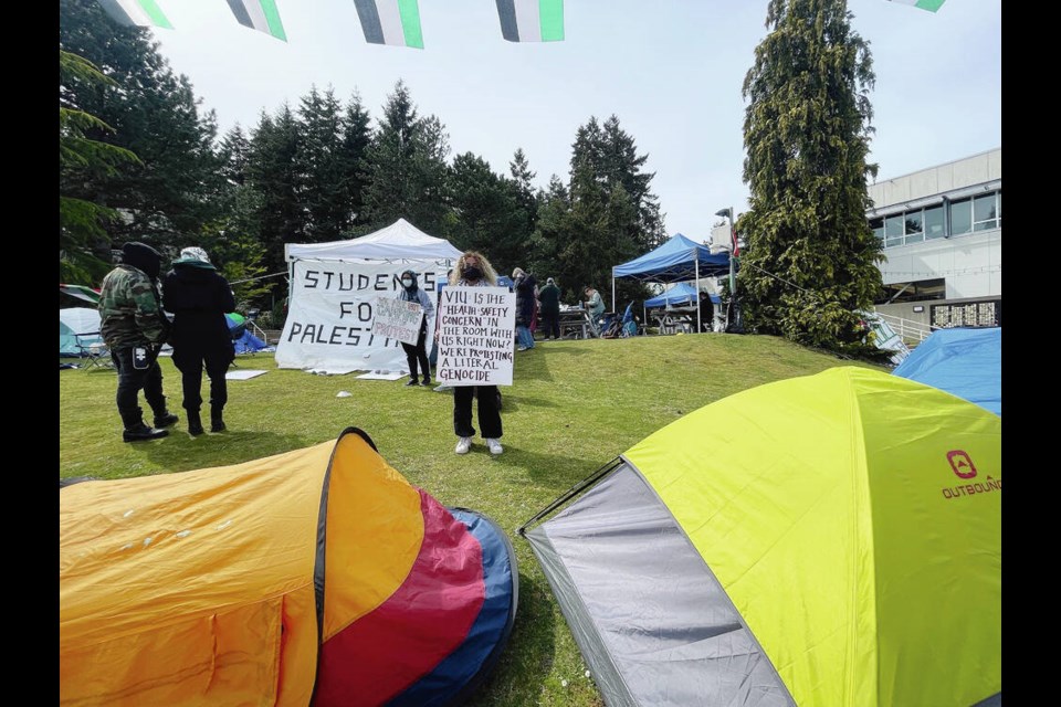 Pro-Palestinian encampment at VIU in Nanaimo. VIA CHRIS ALEMANY 