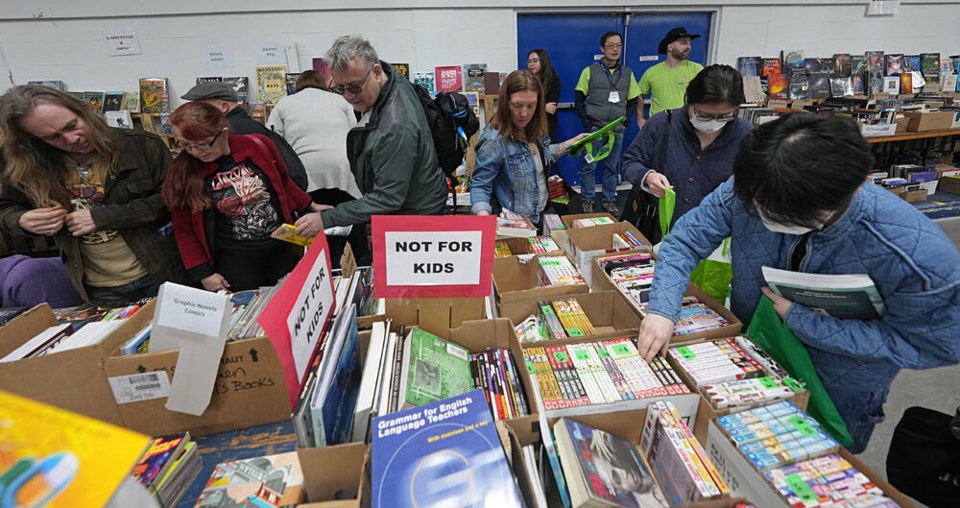 Appreciating the book sale; support for protesters Victoria Times