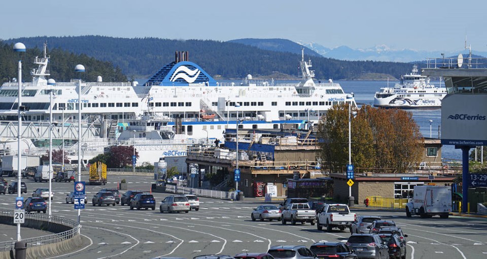 web1_vka-bc-ferry-00587