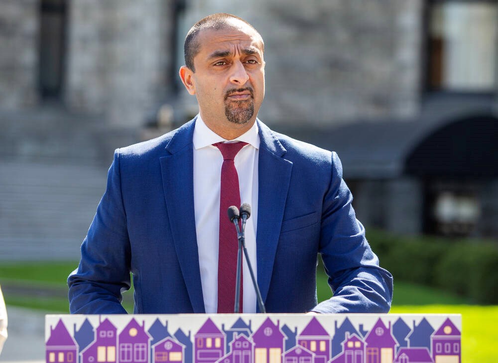 The B.C. government is forming a working group to look at safety issues in supportive housing buildings, including drug-trafficking and weapons.