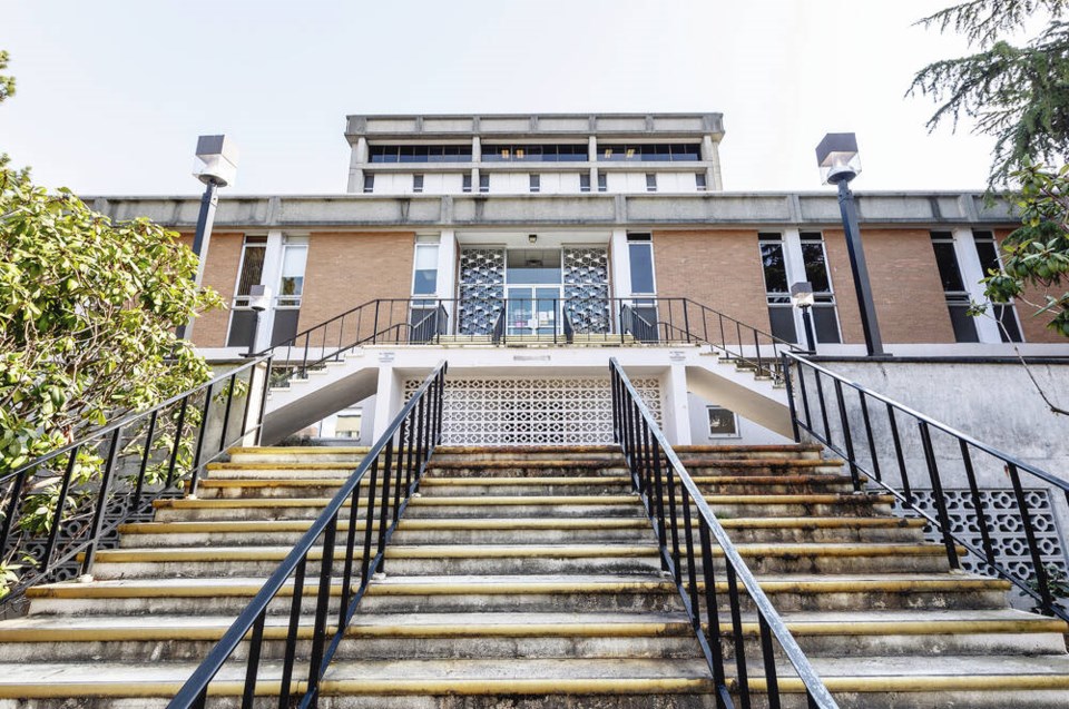 Mohamed Daud Omar, 30, is charged with attempted murder, aggravated assault and break-and-enter in connection with the Feb. 6, 2022, incident that left Sunday Aro, 33, with stab injuries. DARREN STONE, TIMES COLONIST