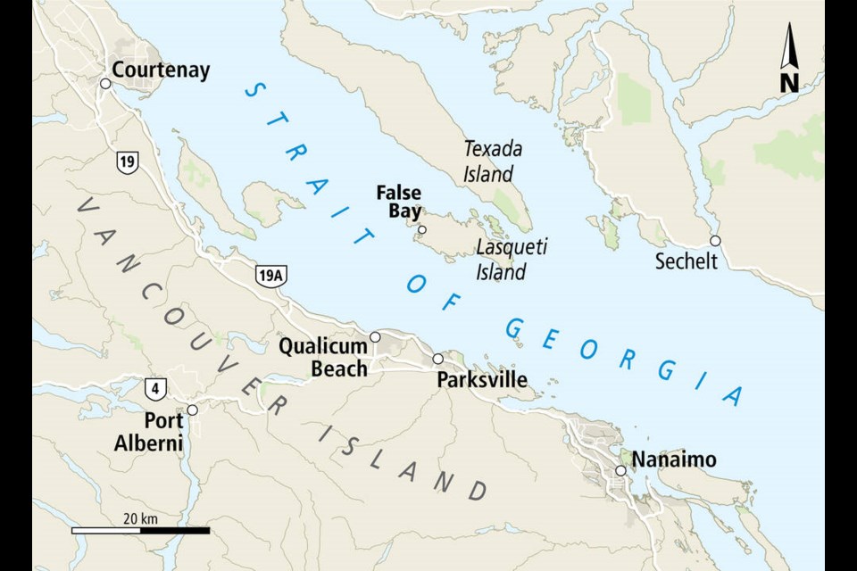 Map shows location of False Bay on Lasqueti Island. 