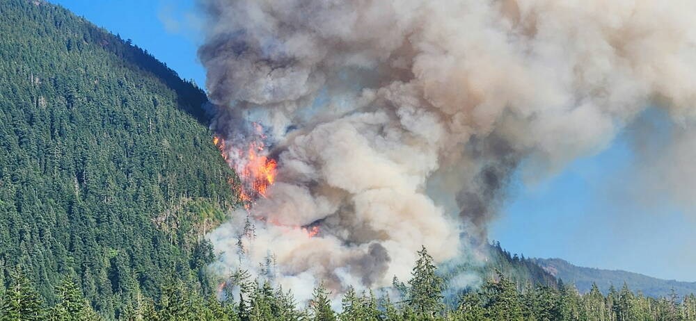 The Mount Underwood wildfire that has triggered evacuation orders and alerts near Port Alberni grew to more than 3,400 hectares on Thursday.