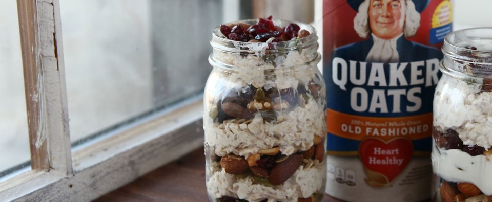 cranberry-almond-granola-parfaits-desktop_6