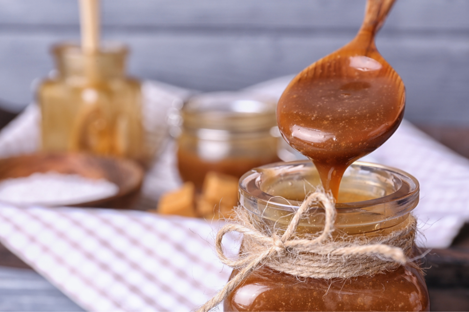 date-caramel