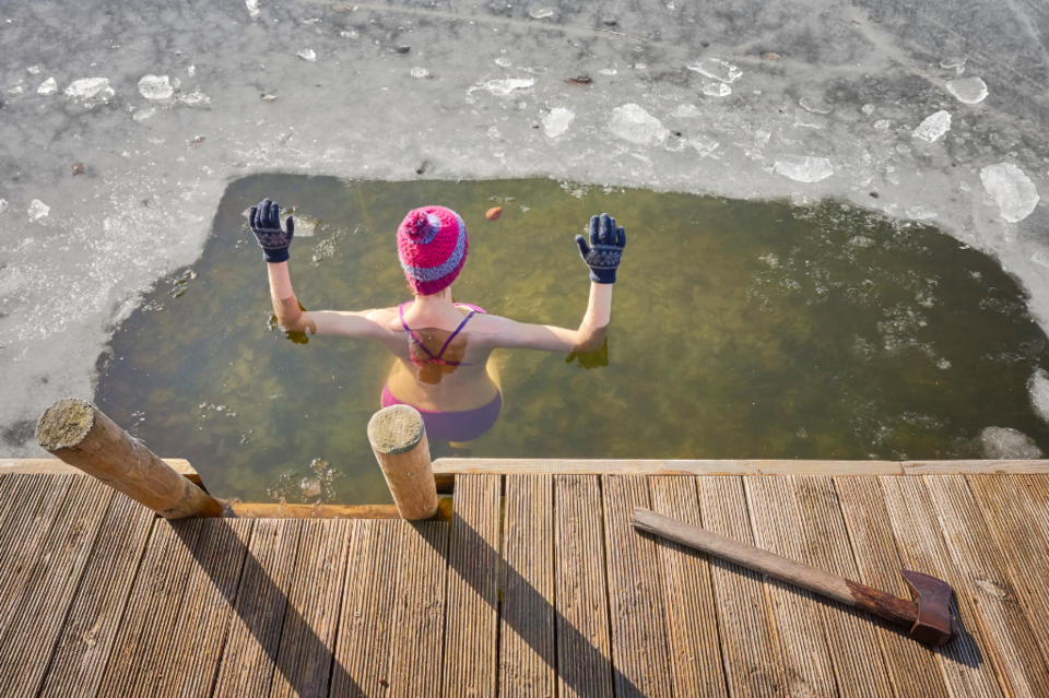 woman-in-lake-cold-plunge