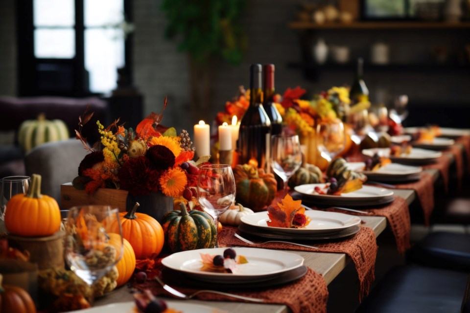 7 expert tips for setting the perfect Thanksgiving table - Village