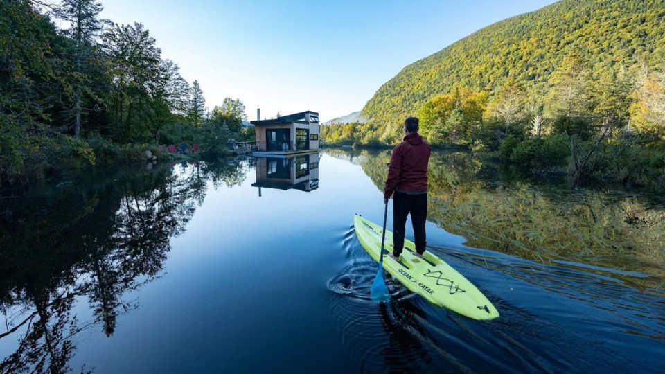 floating-cottage-paddle-board