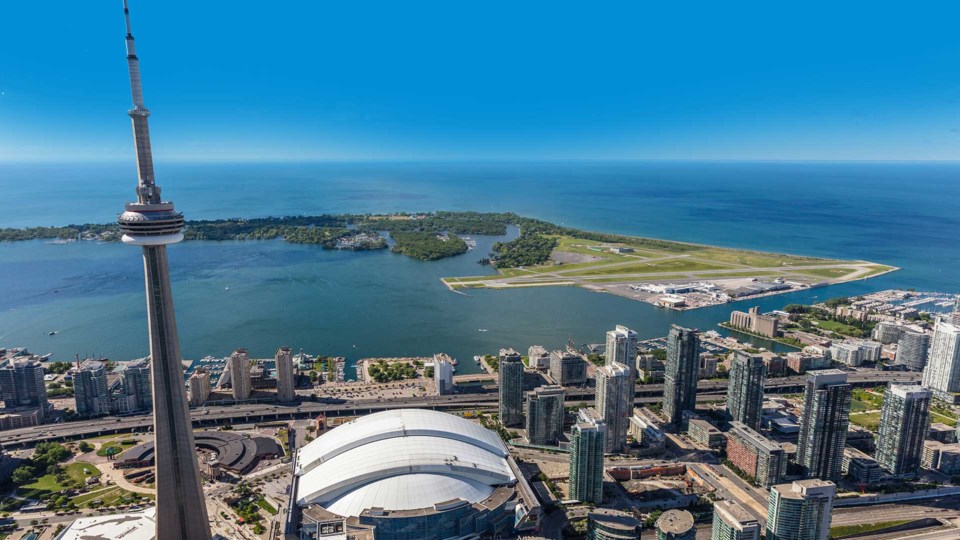 billy-bishop-airport