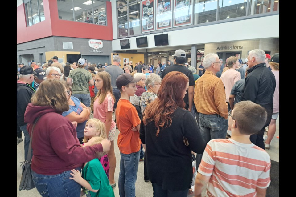 The crowd builds in the lobby outside the Sunrise Banquet Hall at Tundra Oil & Gas Place in anticipation of the arrival of Vegas Golden Knights Defenceman Zach Whitecloud and the Stanley Cup. Whitecloud, a Virden Oil Capitals alumni, brought the cup to Virden for an hour-long meet and greet and photo session on August 23.